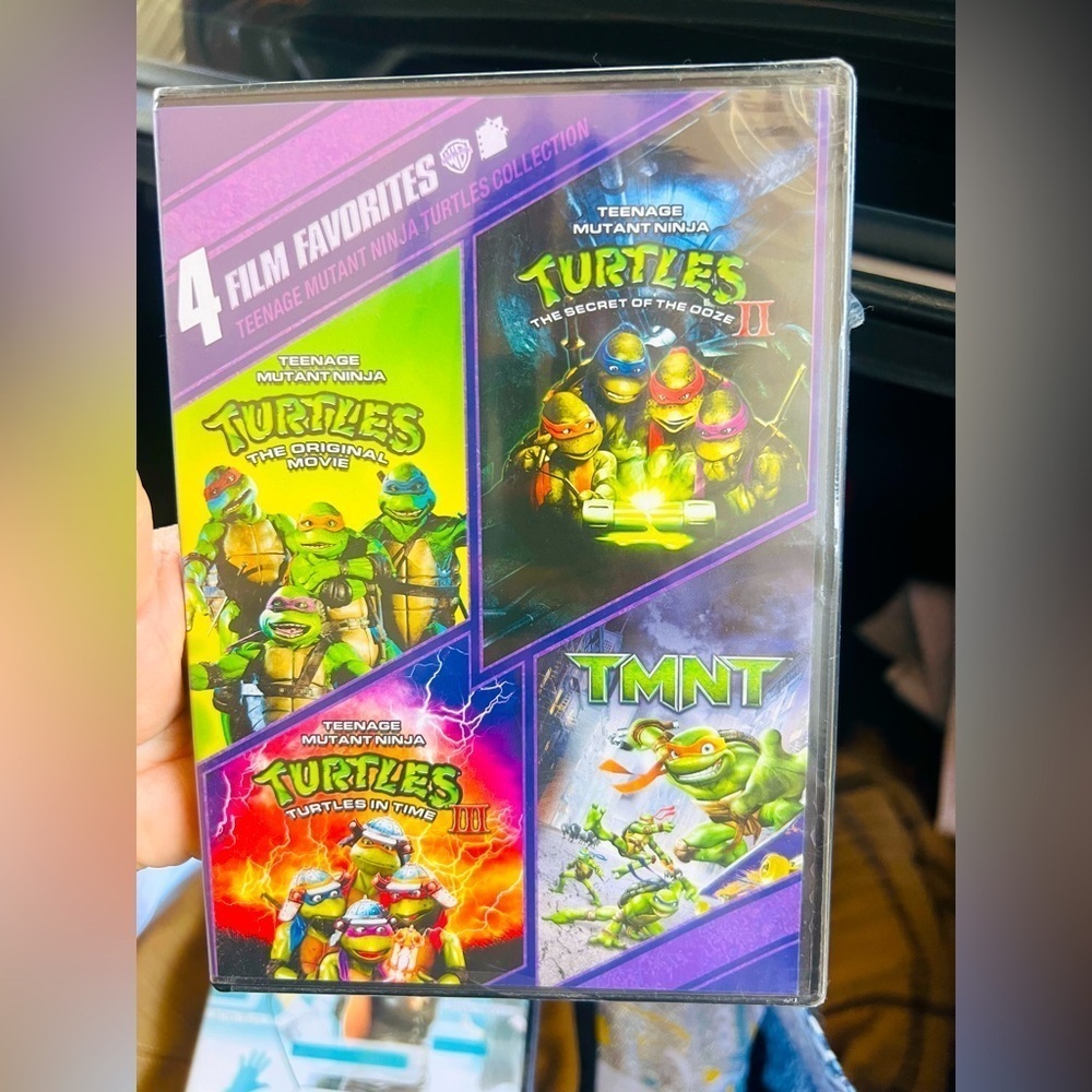 4 Film Favorites: Teenage Mutant Ninja Turtles (DVD) I,II, III, and TMNT